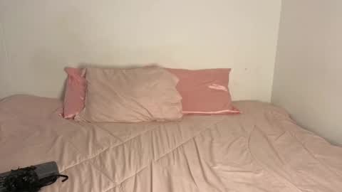 ariandbela__ online show from September 24, 4:52 am