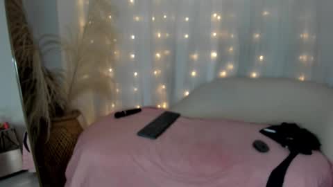 Snapshot of arianna_cox chatting on September 17, 8:45 pm arianna cox online show from September 17, 8:45 pm