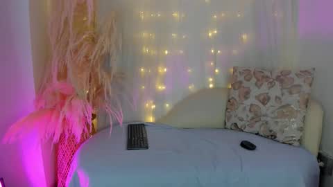 arianna cox online show from October 25, 8:42 pm