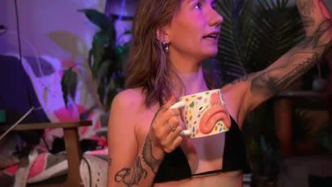 Olivka online show from April 24, 10:28 am