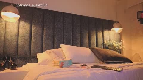 Arianna online show from October 11, 7:39 pm