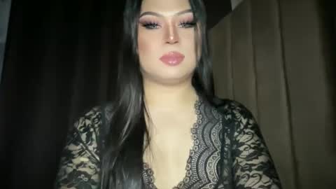 LOVELY online show from December 6, 3:35 am