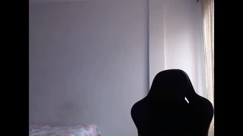 Snapshot of ariannaloovel chatting on February 27, 6:20 pm ariannaloovel online show from February 27, 6:20 pm