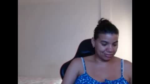 Snapshot of ariannaloovel chatting on February 27, 9:25 pm ariannaloovel online show from February 27, 9:25 pm