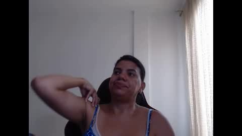 Snapshot of ariannaloovel chatting on January 31, 6:14 pm ariannaloovel online show from January 31, 6:14 pm