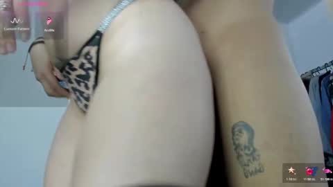 ariannawil online show from November 26, 3:15 am