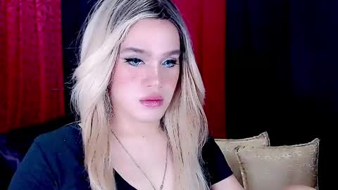 Snapshot of arianne_xoxo777 chatting on February 11, 11:09 am ARIANNE CUMS online show from February 11, 11:09 am