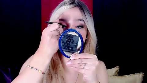 Snapshot of arianne_xoxo777 chatting on January 10, 9:44 am ARIANNE CUMS online show from January 10, 9:44 am
