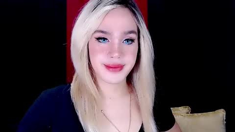 Snapshot of arianne_xoxo777 chatting on January 12, 8:03 pm ARIANNE CUMS online show from January 12, 8:03 pm
