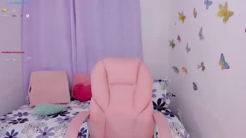 ariannna08_ online show from December 17, 7:28 am