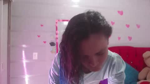 ariasmithog online show from November 3, 4:30 pm