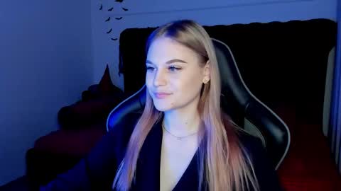 Aria online show from November 5, 6:32 pm