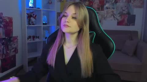 Aria online show from October 2, 5:45 pm