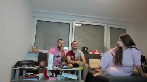 ariax865610 online show from September 21, 7:29 pm