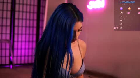 Aria  online show from March 5, 8:21 pm