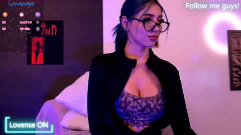 Aria  online show from September 18, 6:56 pm