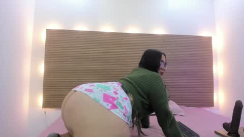 ariela__ online show from January 29, 8:46 pm