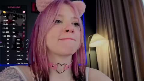 Ariel online show from May 5, 3:40 pm