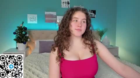 Snapshot of ariella_sol chatting on December 22, 2:38 pm Ariella GTM3 Tue Wed Thu Fri Sat 0400 am-1030pm online show from December 22, 2:38 pm