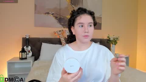 Ariella GTM3  Tue Wed Thu Fri Sat  0400 am-1030pm online show from October 21, 1:22 am