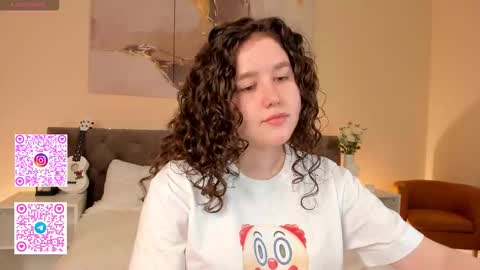 Snapshot of ariella_sol chatting on September 19, 12:15 am Ariella GTM3 Tue Wed Thu Fri Sat 0400 am-1030pm online show from September 19, 12:15 am