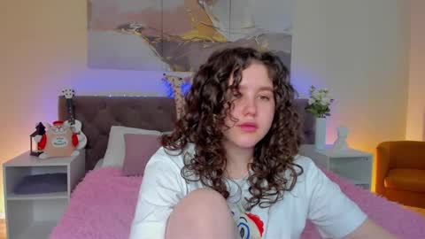 Snapshot of ariella_sol chatting on March 10, 4:07 am Ariella GTM3 Tue Wed Thu Fri Sat 0400 am-1030pm online show from March 10, 4:07 am