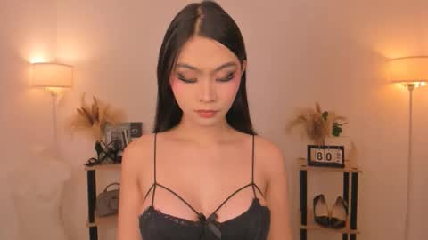 MIRA GREYSON online show from February 9, 11:47 am