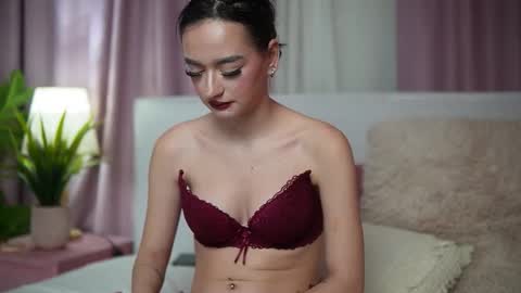  Ariella  online show from January 15, 8:50 pm