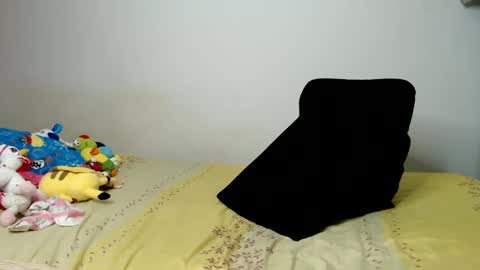 Snapshot of arielstarfish chatting on February 9, 11:46 pm Ariel Starfish online show from February 9, 11:46 pm