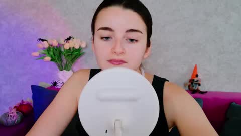 arielstonks_lovee online show from October 7, 5:25 am