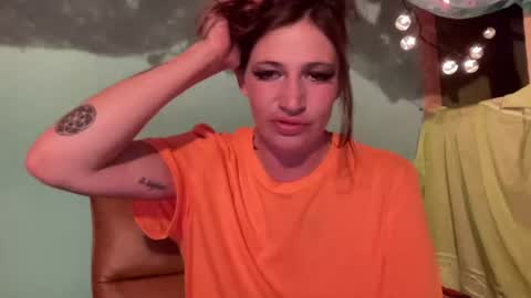 ariel  colin when hes here online show from June 25, 3:47 am