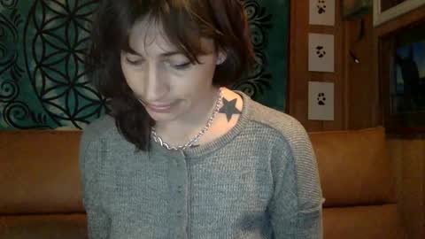 Snapshot of arielwyld chatting on January 29, 1:49 pm ariel colin when hes here online show from January 29, 1:49 pm