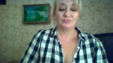 ArielXLoveresss online show from September 11, 11:00 am