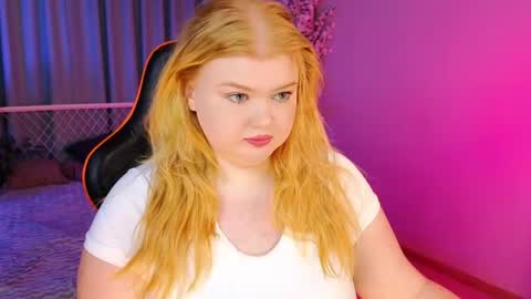 Adele online show from April 26, 6:38 pm