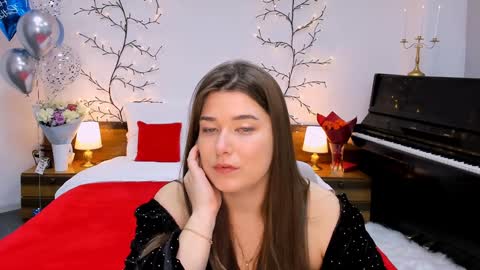 Ari online show from February 3, 3:38 pm