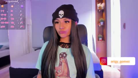 Snapshot of arigy_gomez chatting on March 2, 3:59 pm Arigy Everyday From 1430 to 2130 Col Time online show from March 2, 3:59 pm