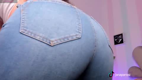 Ariah online show from October 22, 2:37 am