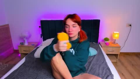 Ari online show from October 7, 1:45 am