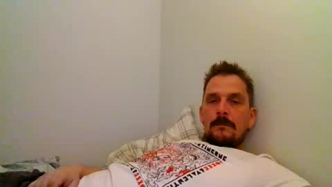 Snapshot of ariparikrigsmann chatting on December 6, 8:23 pm ariparikrigsmann online show from December 6, 8:23 pm