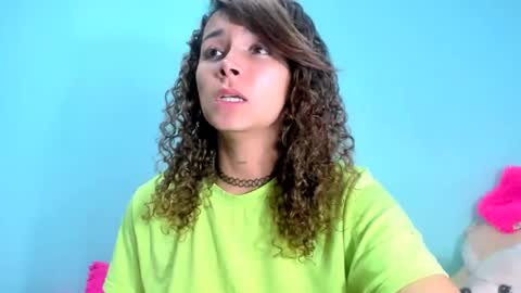 Snapshot of arisha_fox chatting on January 19, 11:32 pm Erik online show from January 19, 11:32 pm