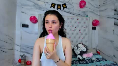 celina online show from April 14, 4:43 pm