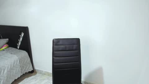 aristena_01 online show from November 20, 2:21 am