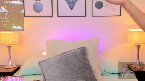 Snapshot of arivega chatting on February 28, 9:23 pm Nice to meet you thumb up me please its important I LOOK MY BIO DOWN online show from February 28, 9:23 pm