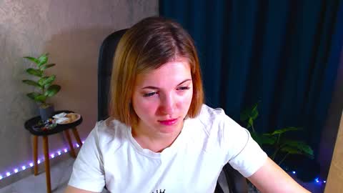 Arlana online show from October 26, 7:42 am