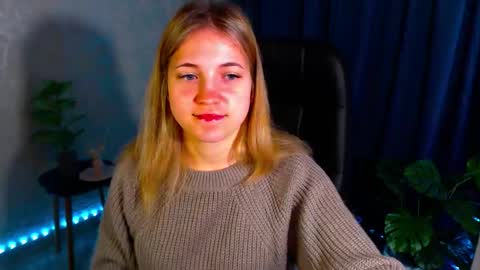 Snapshot of arlana_klart chatting on September 16, 2:13 am Arlana online show from September 16, 2:13 am