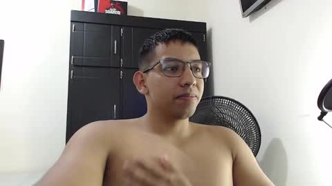 Snapshot of arm578 chatting on January 19, 4:14 pm arm578 online show from January 19, 4:14 pm