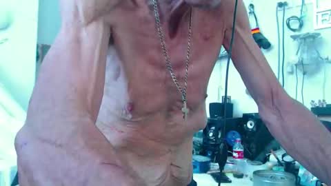 armaduradeacero online show from November 17, 6:32 pm