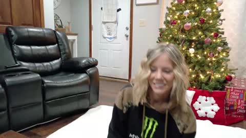 Samantha - Sammie online show from December 7, 10:23 pm