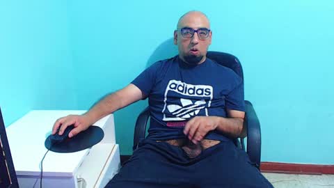 arnelux72 online show from January 8, 5:16 am