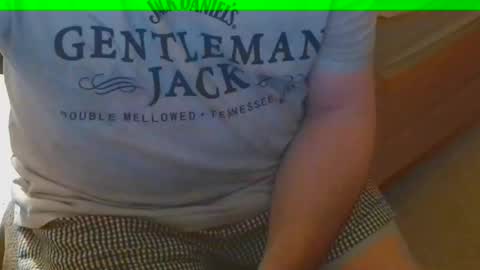 Arnie  online show from October 19, 11:04 am